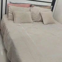 سرویس خواب|تخت و سرویس خواب|اندیشه, اندیشه فاز ۱|دیوار