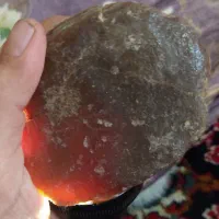 سنگ قیمتی تراش نخورده و خام