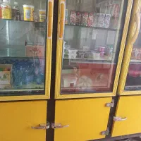 یک عددیخچال شش درب مخصوص سوپرمارکت