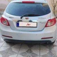 جیلی هاچبک 2013
