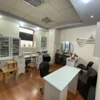 ناخن کار حرفه ای نیازمندیم