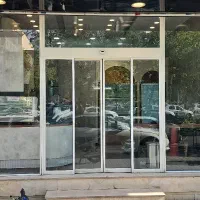 کارگر ساده و نیمه ماهر در آبمیوه طبیعی باش