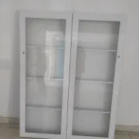 قفسه ویترینی