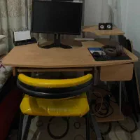 میز کامپیوتر