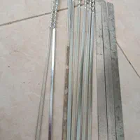 منقل و تعدادی سیخ
