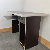 میز کامپیوتر