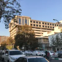 مغازه-18-متر-کف-4-متر-انباری-در-مجتمع-نگین-ظفر