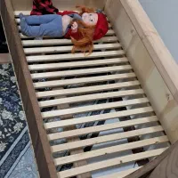 گهواره چوبی سالم ونو
