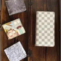 چرم طبیعی قهوه ای(پوتین)|کیف، کفش، کمربند|رشت, فلسطین|دیوار