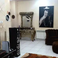 ایینه کنسول کار شده با ورق طلا المانی سفارشی|مبلمان خانگی و میز عسلی|قم, صفاشهر|دیوار