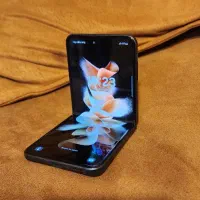 z flip 3 درحد آکبند|موبایل|تهران, خواجه نظام الملک|دیوار