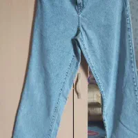 پالتو ،شلوار،شلوارک|لباس|رشت, رشتیان|دیوار