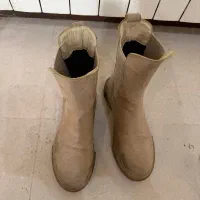 نیم بوت کرم رنگ سایز ۴۰