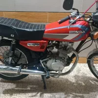 هندا تمیز پیشرو۱۲۵