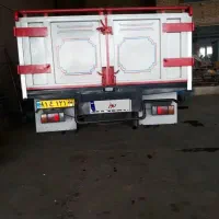 ایسوزو هشت تن