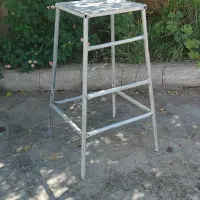 چارپایه نو امتر ارتفاع مناسب برای خانه تکانی عید