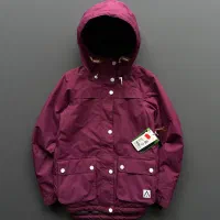 بار زخیم تاناکورا عمده|لباس|تهران, مولوی|دیوار