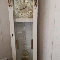 ساعت ایستاده بسیار تمیز بدون هیچ نقصی