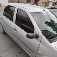 شیشه دودی 600