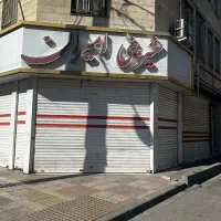 20متر براصلی*پرتردد*3نبش*سند تک برگ