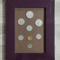 تعدادی قاب سکه شاهی|کلکسیون سکه، تمبر، اسکناس|مشهد, آزادشهر|دیوار