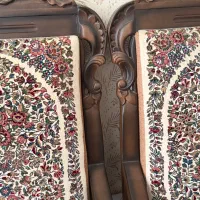 فروش یک دست مبل قالی فوق العاده تمیز با میز