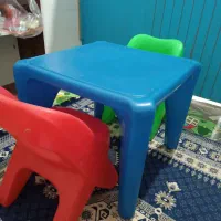 میز و صندلی کودک