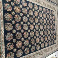 فرش  هزار شانه مشهد سالم ورنگ زمینه سرمه ای|فرش|بهارستان, |دیوار