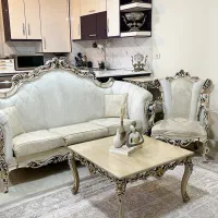 مبلمان کلاسیک با ناهار خوری ست