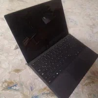 لب تاب surface