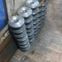 خدمات تراشکاری و فرز کاری منوال و سی ان سیcnc