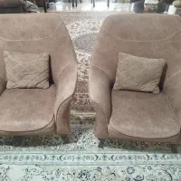 فروش فوری مبل ۸نفره با رنگ جذاب و قیمت استثنائی|مبلمان خانگی و میز عسلی|شاهینشهر, طالقانی|دیوار