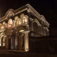 200متر ویلایی حاشیه چهارراه شریعتی