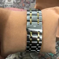 ساعت رولگس|ساعت|ساوه, |دیوار