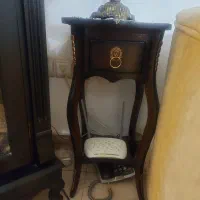 میز چوبی
