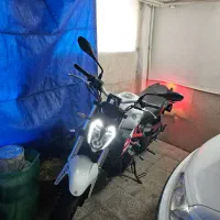 بنلی ۳۰۰ دو سیلندر