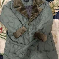 کاپشن لارابه علت کوچیک بودن نصف قیمت کمتر زدم