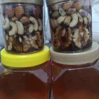 چهار مغز معجون عسل و سوهان با قیمت استثنایی