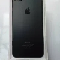 آیفون 7 پلاس ۳۲ گیگ سلامت بدون ضربه و خط و خش