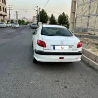 206 مدل 94 sd  V8 ماشین کاملا سالم کارمندی