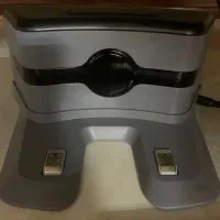 یک دستگاه جارو رباتیک isweep