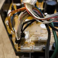 تعمیر اسپیلت ، شارژ گاز و سرویس تخصصی