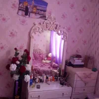 کمدآینه کمداینه چوبی سالم شیری رنگ باتخفیف