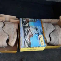 کفش کار و کوه نوردی|کیف، کفش، کمربند|سیرجان, |دیوار