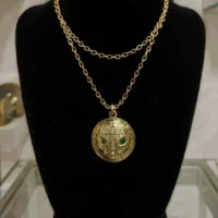 پلاک پنتر ورساچه طلا کادویی