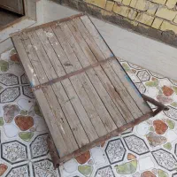 گاری چهارچرخ