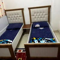 تخت نوزاد تا نوجوان کشودار ساحل چوب-سالم و تمیز