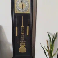 ساعت ایستاده