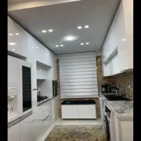 ۶۵متری/نوسازی شده/کرسی بلند نورگیر آکواریوم