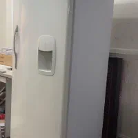 یخچال یخساران . سالم